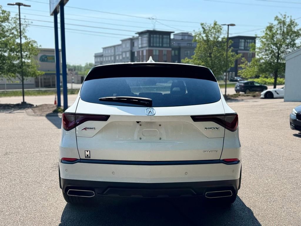 Used 2022 Acura MDX A-Spec AWD/4WD image 5