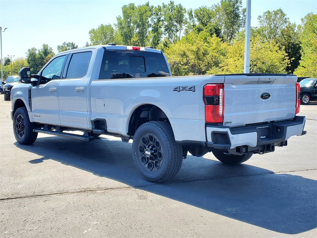 New 2026 Ford F350 Lariat image 4
