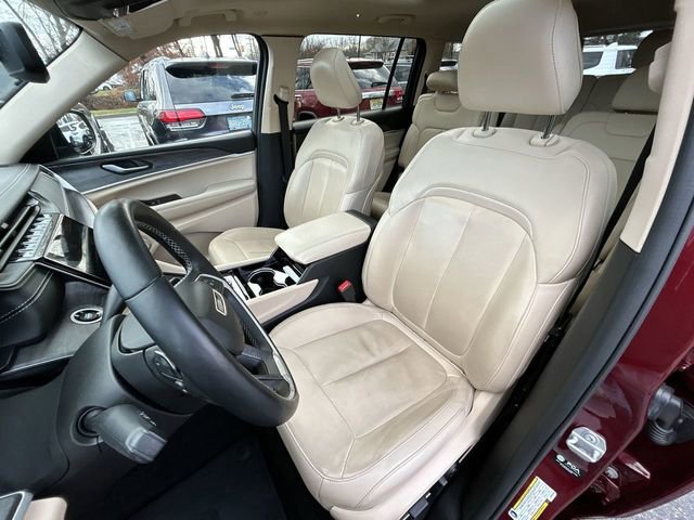 Certified 2022 Jeep Grand Cherokee L Limited image 15