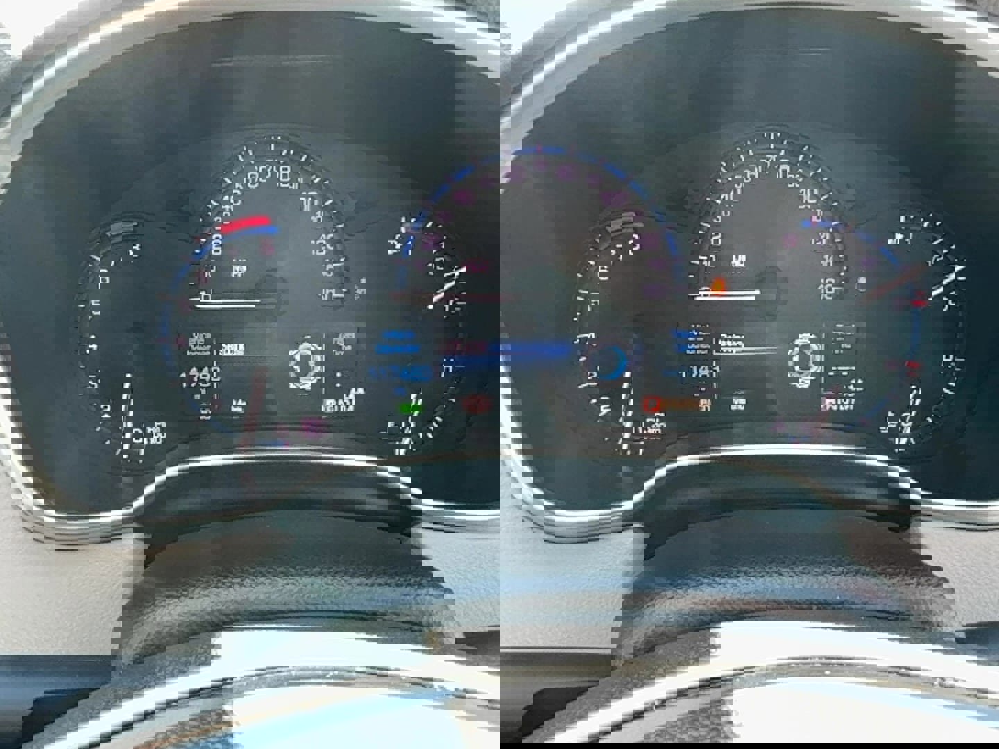 Used 2014 Cadillac SRX Luxury w/ Driver Awareness Package image 25