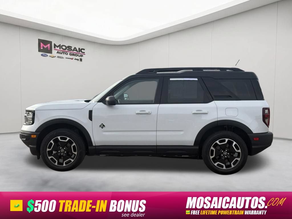 Used 2023 Ford Bronco Sport Outer Banks w/ Tech Package AWD/4WD image 4