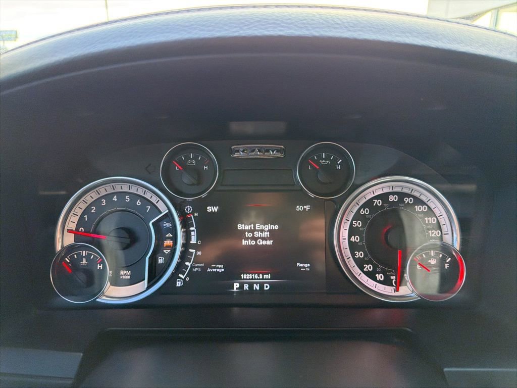 Used 2014 RAM 1500 Laramie w/ Convenience Group AWD/4WD image 21