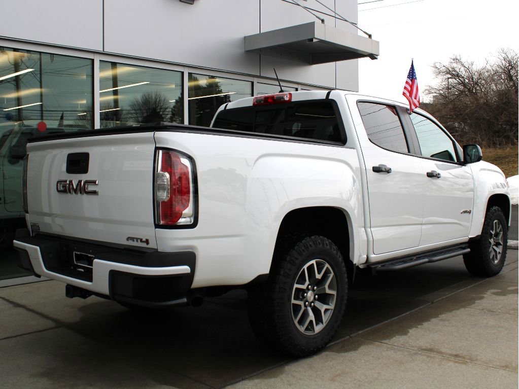 Used 2022 GMC Canyon AT4 w/ Trailering Package image 8
