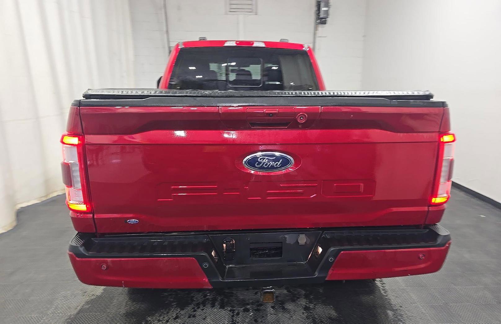 Used 2023 Ford F150 Lariat w/ Equipment Group 502A High AWD/4WD image 5
