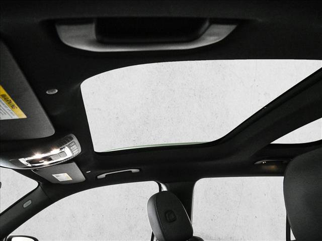 New 2026 Mercedes-Benz GLB 250 4MATIC image 17