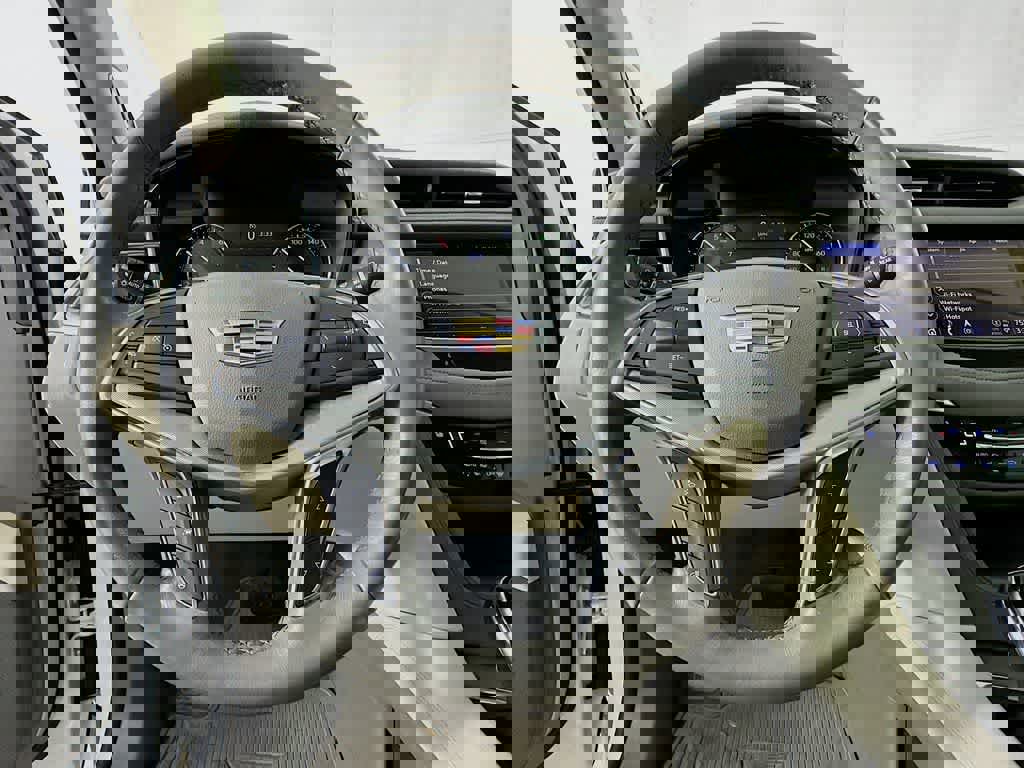 Used 2022 Cadillac XT5 Premium Luxury image 16