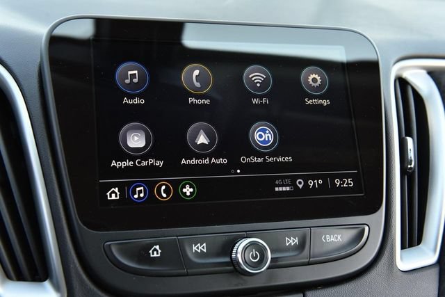 Used 2022 Chevrolet Malibu RS FWD image 12