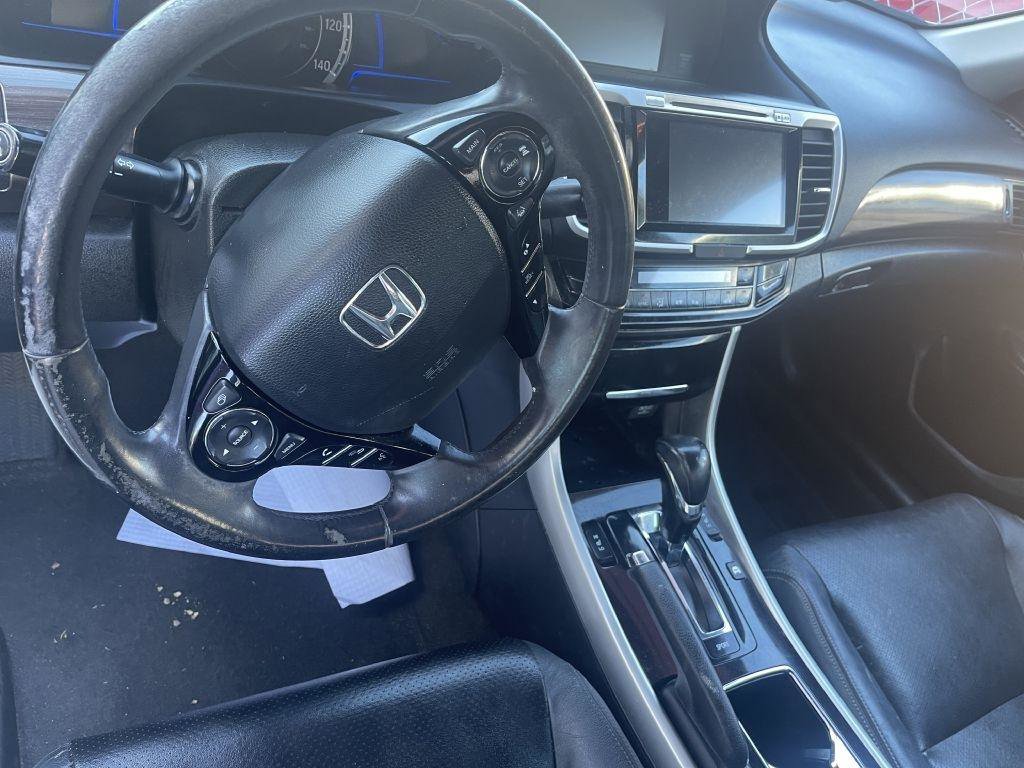 Used 2017 Honda Accord EX-L image 14