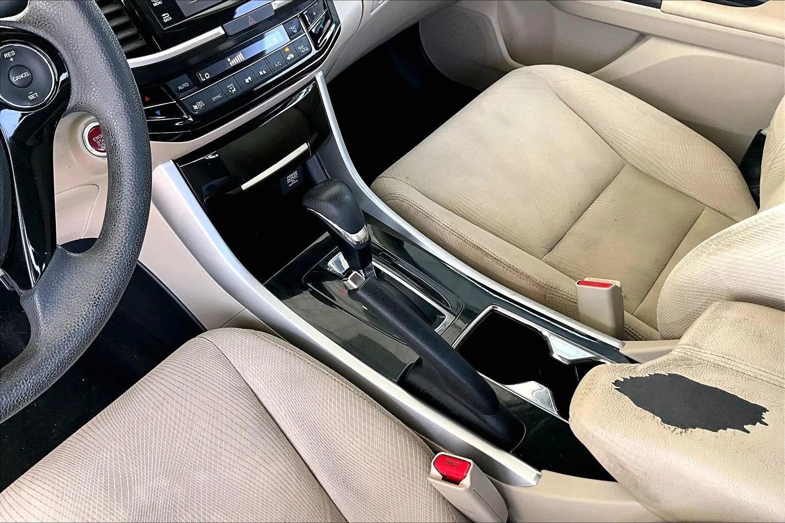 Used 2016 Honda Accord EX image 15