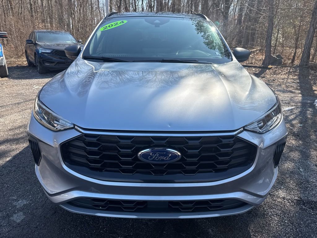 Used 2024 Ford Escape ST-Line w/ Tech Pack #1 image 2