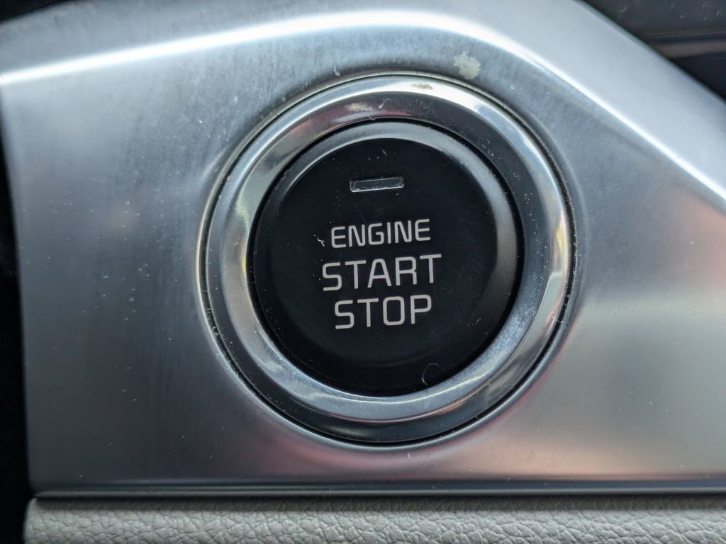 Used 2022 Kia Niro Touring Special Edition image 28