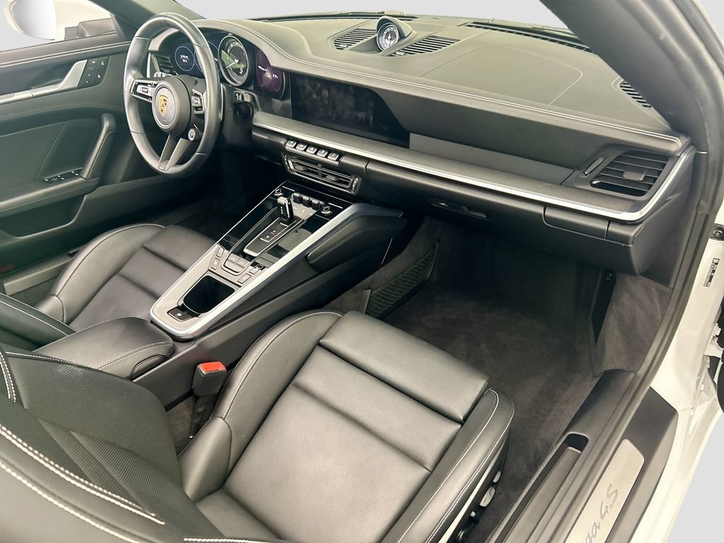 Certified 2022 Porsche 911 Targa 4S AWD/4WD image 19