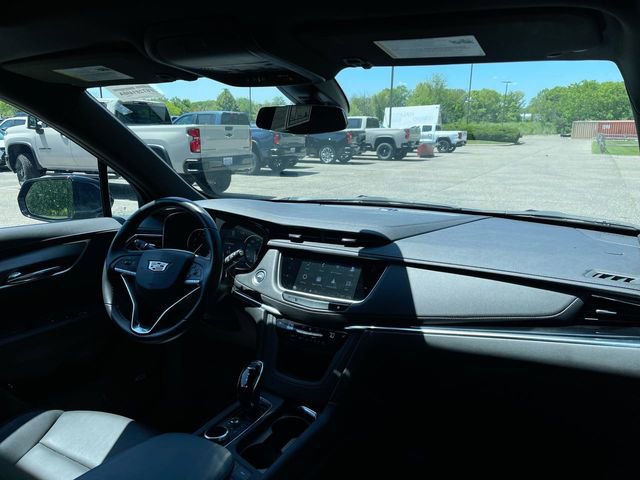 Used 2025 Cadillac XT6 Luxury AWD/4WD image 30