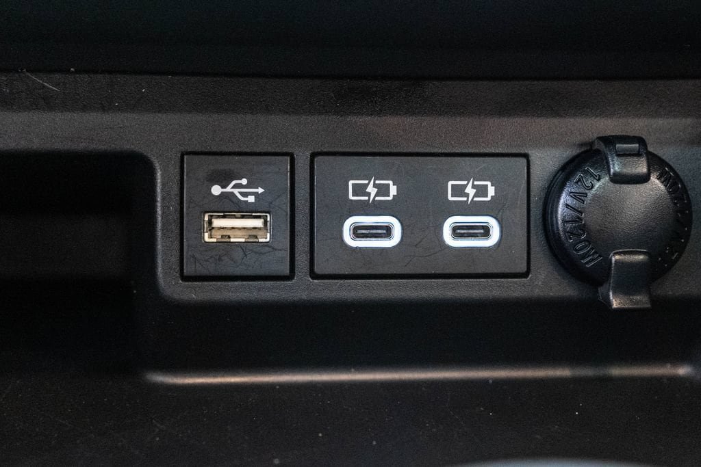 Used 2023 Toyota Highlander XLE AWD/4WD image 26
