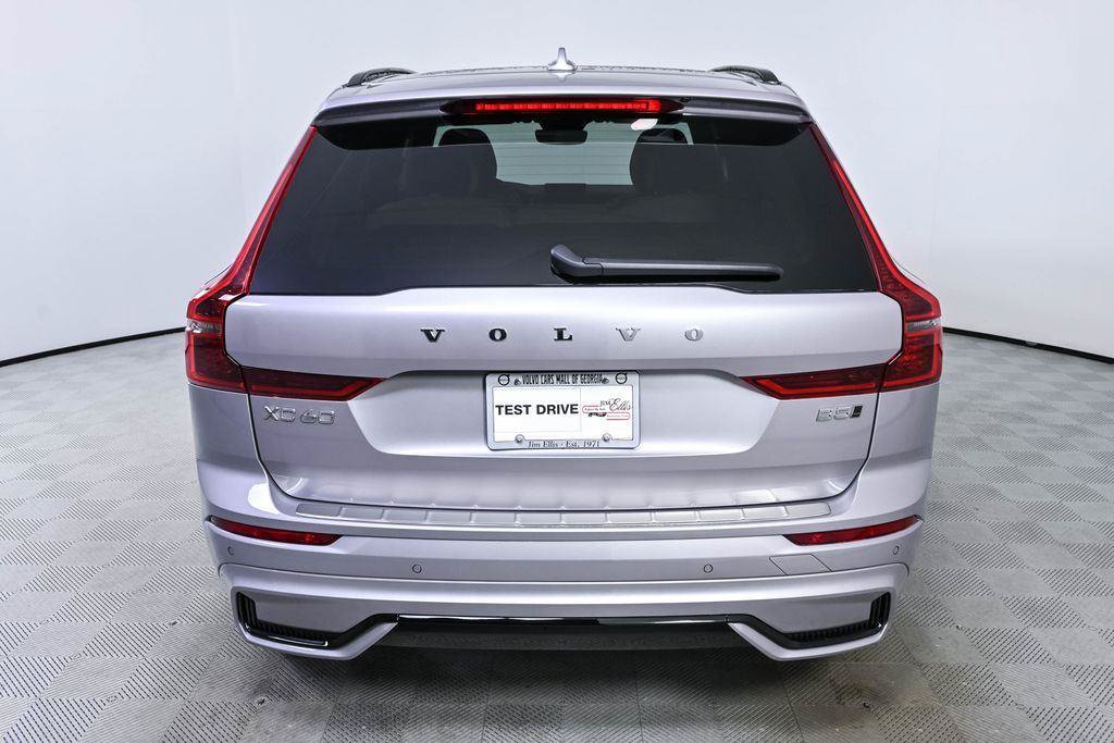 New 2026 Volvo XC60 B5 Plus w/ Protection Package Premier AWD/4WD image 28