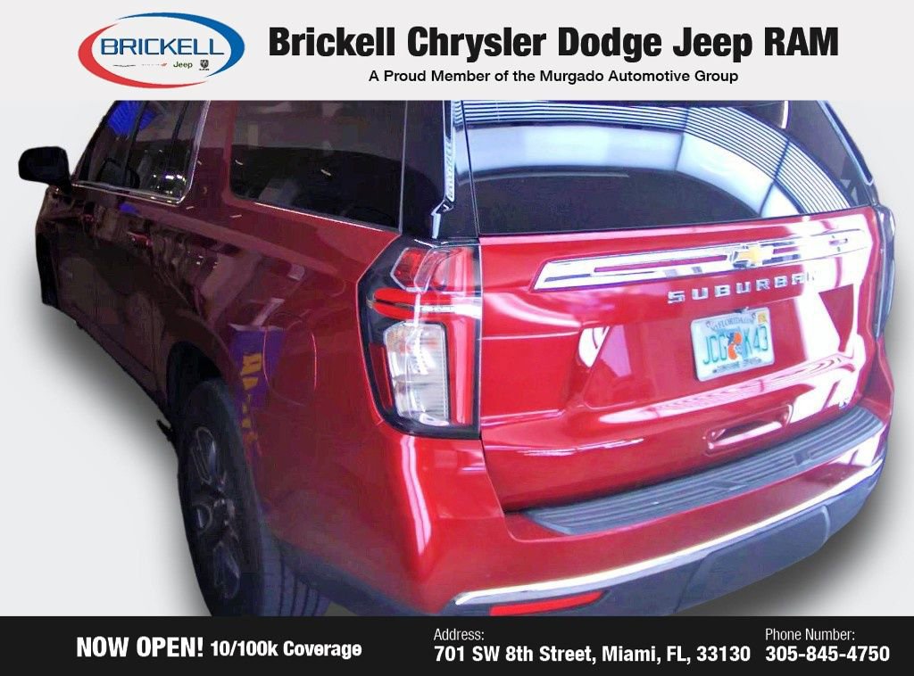 Used 2021 Chevrolet Suburban LT w/ LT Signature Package image 3