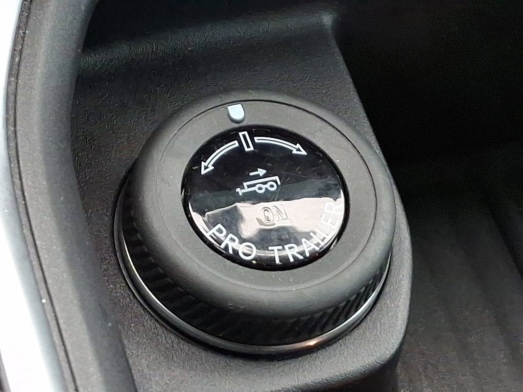 Certified 2025 Ford Expedition Max Active image 26