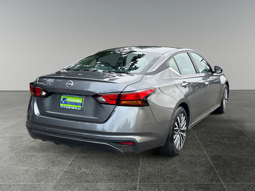 Used 2025 Nissan Altima 2.5 SV image 7