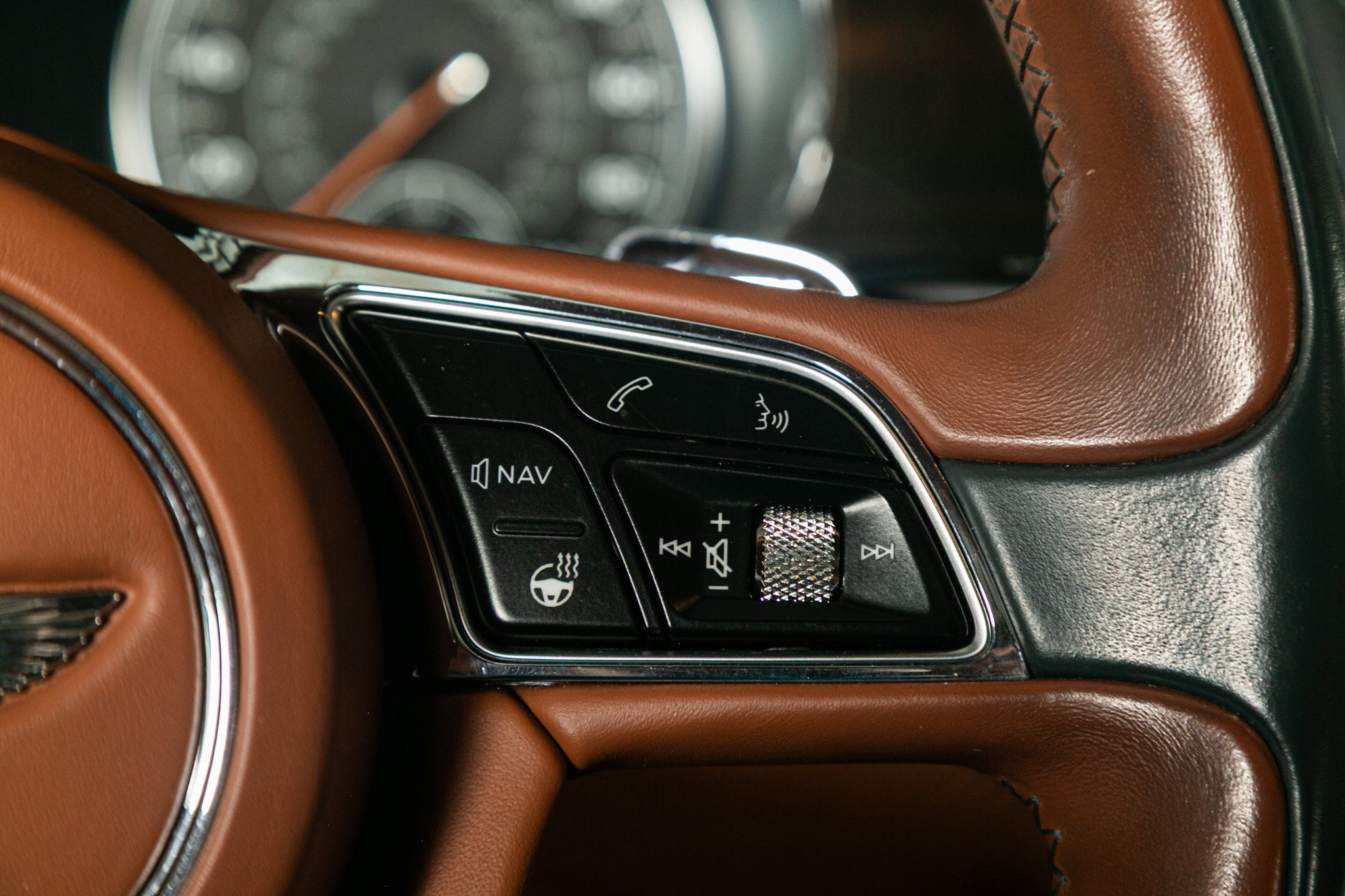 Used 2019 Bentley Bentayga image 34