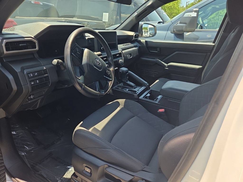 Used 2024 Toyota Tacoma SR RWD image 3