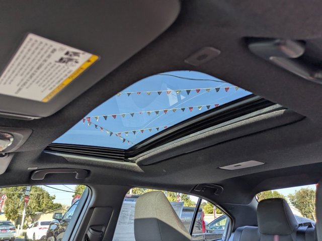 Used 2024 Toyota Corolla SE image 19