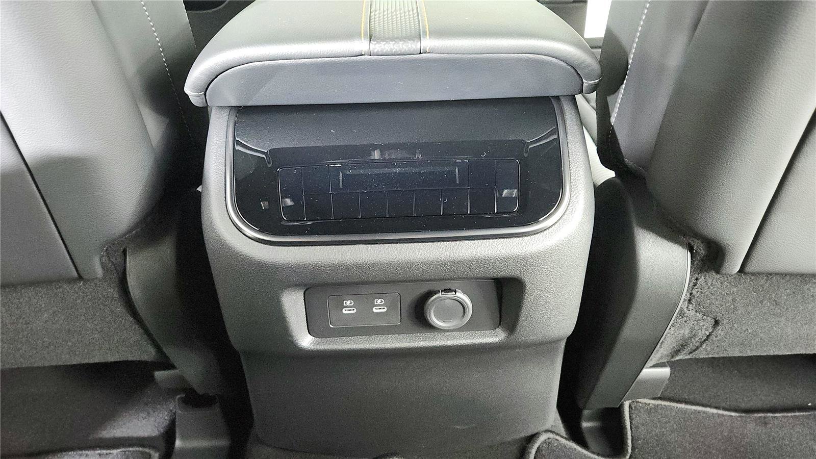New 2026 Nissan Armada PRO-4X w/ Captain's Chari Seat Package image 17