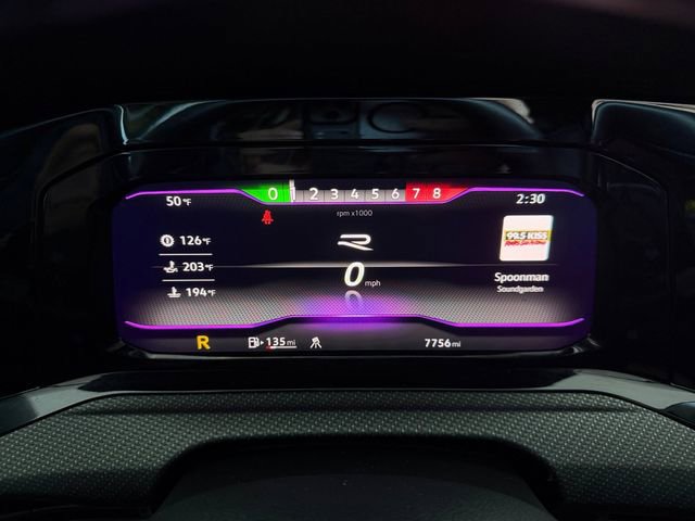 Used 2024 Volkswagen Golf R image 10