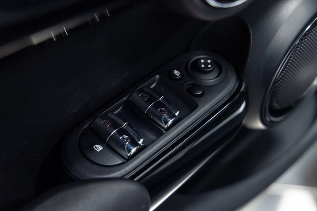 Certified 2023 MINI Cooper S FWD image 12