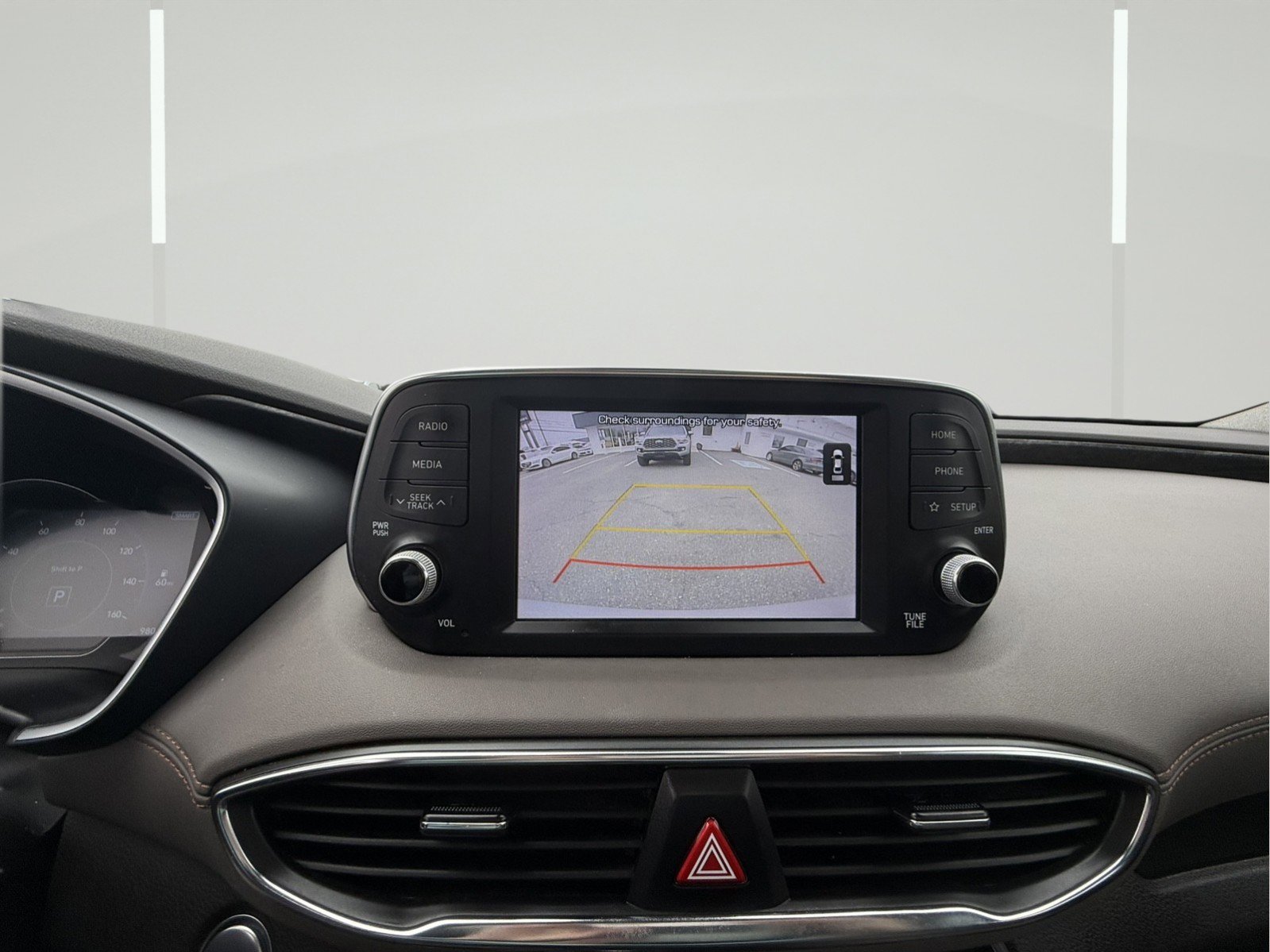 Used 2019 Hyundai Santa Fe Limited image 16