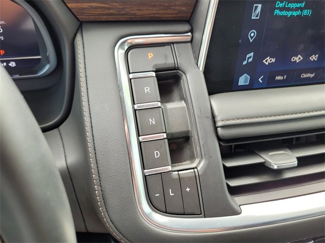 Certified 2023 Chevrolet Suburban High Country image 36