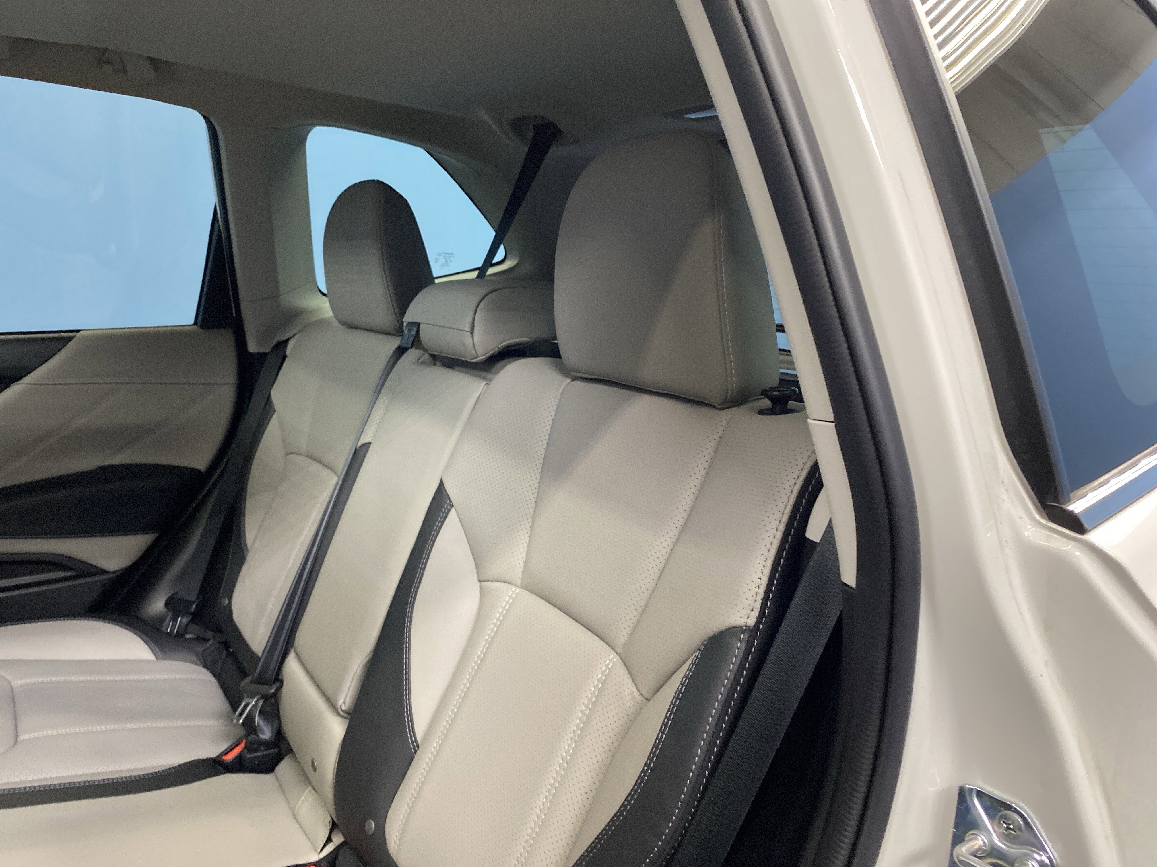 Used 2024 Subaru Forester Limited image 22