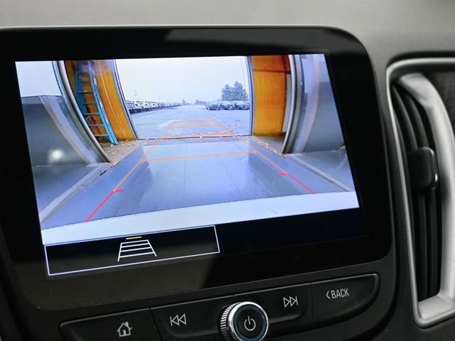 Used 2023 Chevrolet Malibu LT image 30