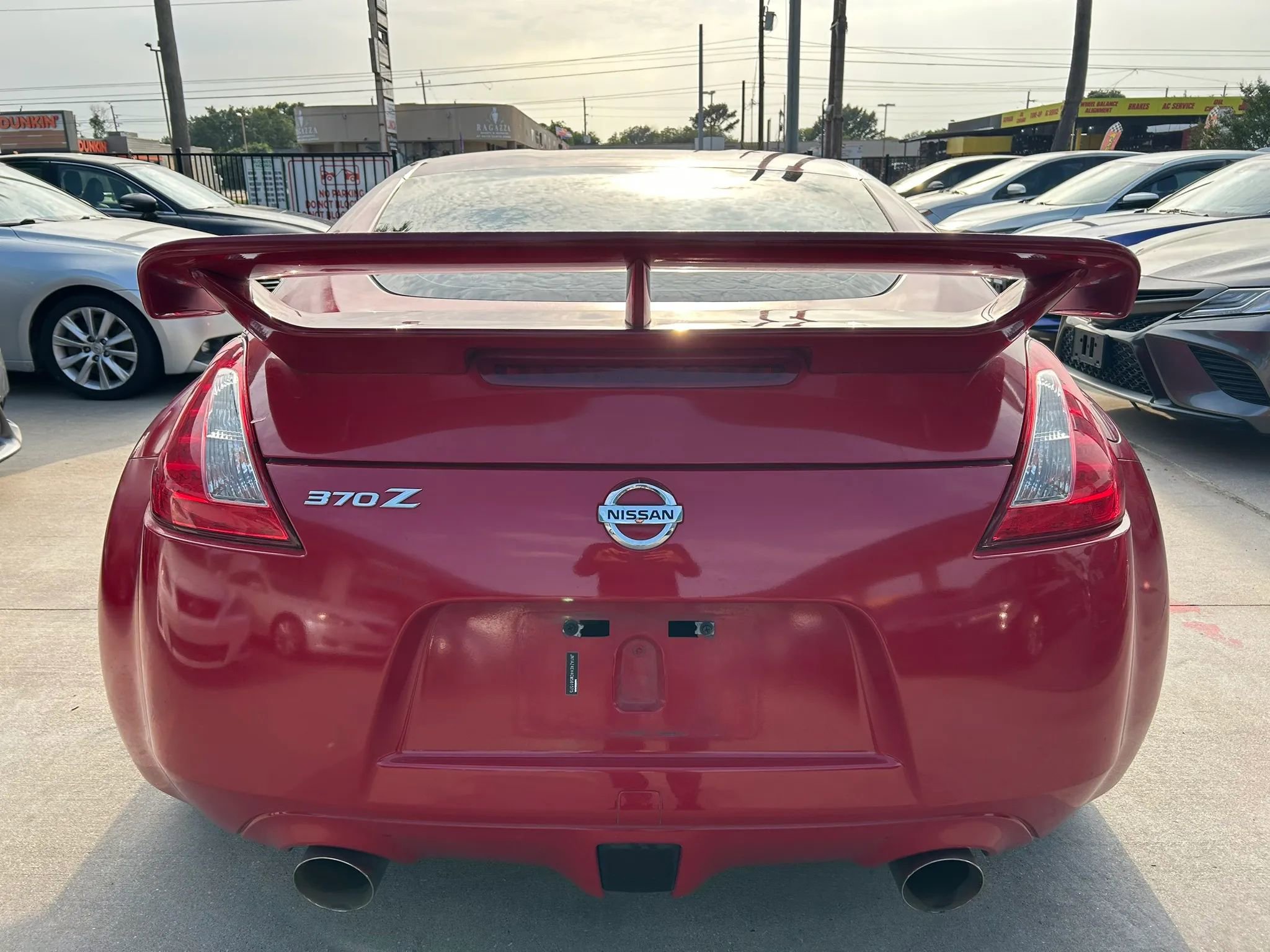Used 2012 Nissan 370Z Coupe RWD image 4