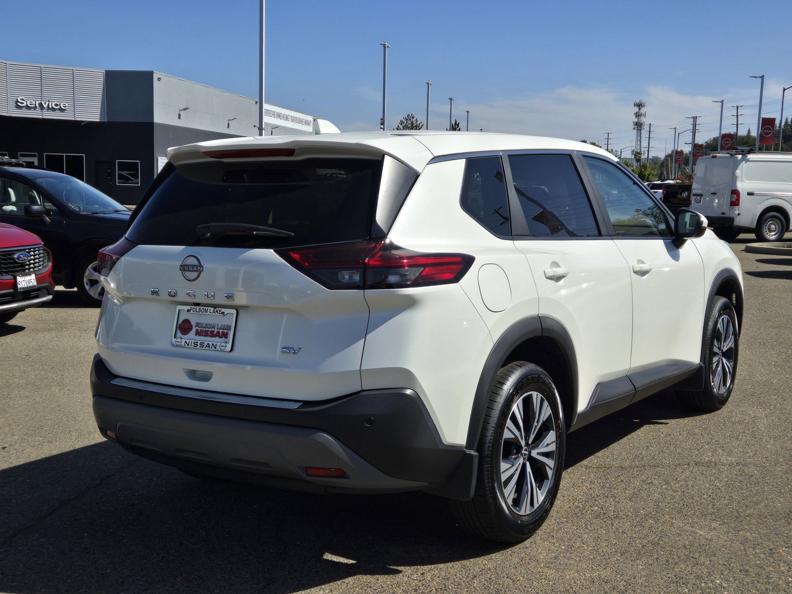 Certified 2023 Nissan Rogue SV FWD image 4