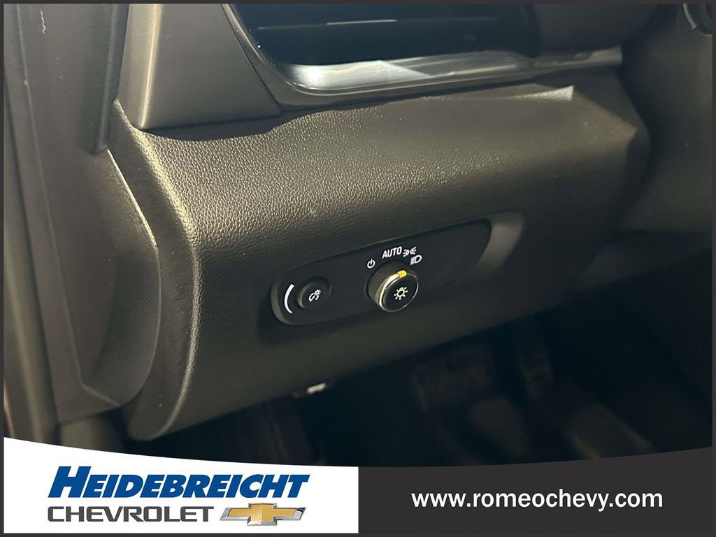 Certified 2023 Chevrolet Traverse LT image 22