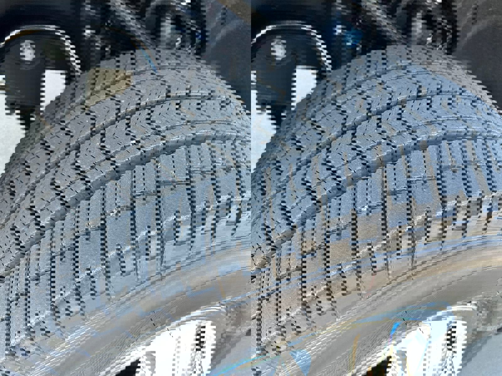 New 2026 GMC Sierra 3500 SLE image 18