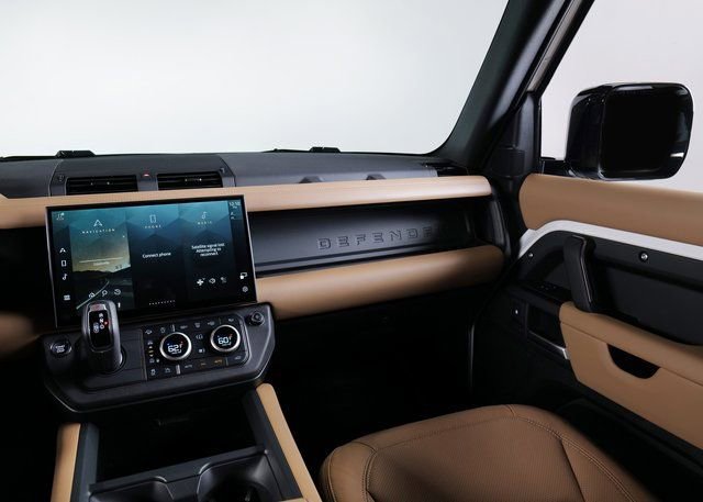 New 2026 Land Rover Defender 110 S image 16
