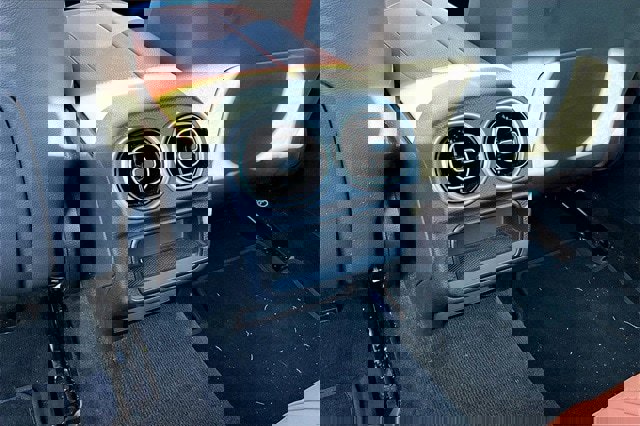 Certified 2025 Mercedes-Benz C 300 4MATIC Sedan image 14