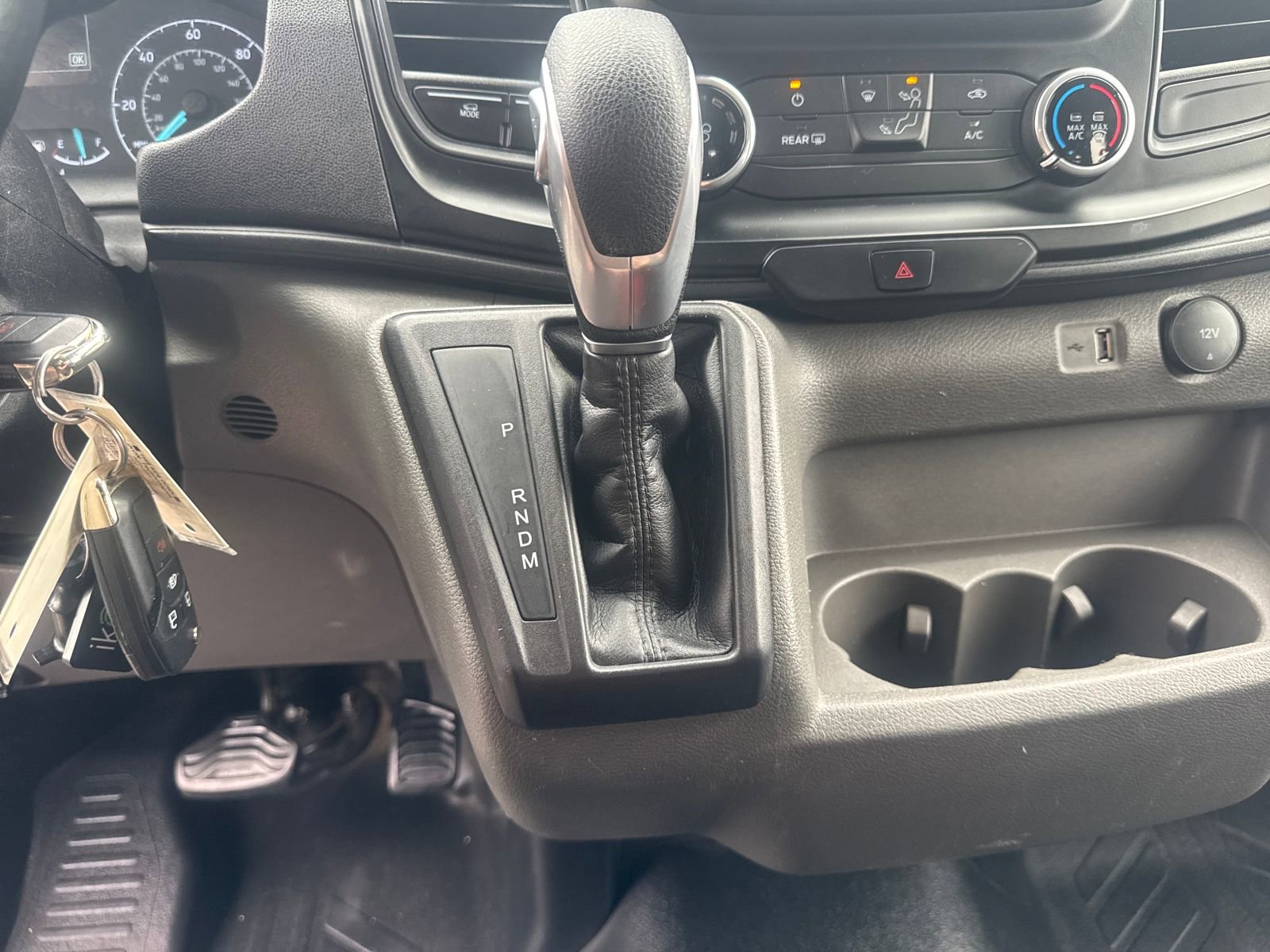 Certified 2024 Ford Transit 250 Low Roof w/ Exterior Upgrade Package image 25