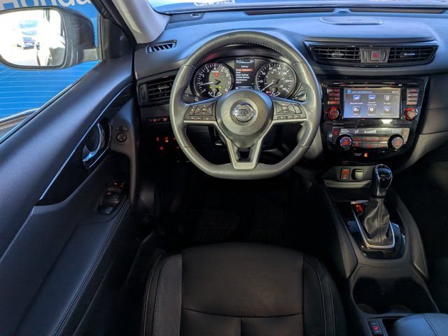Used 2017 Nissan Rogue SL w/ SL Premium Package FWD image 15