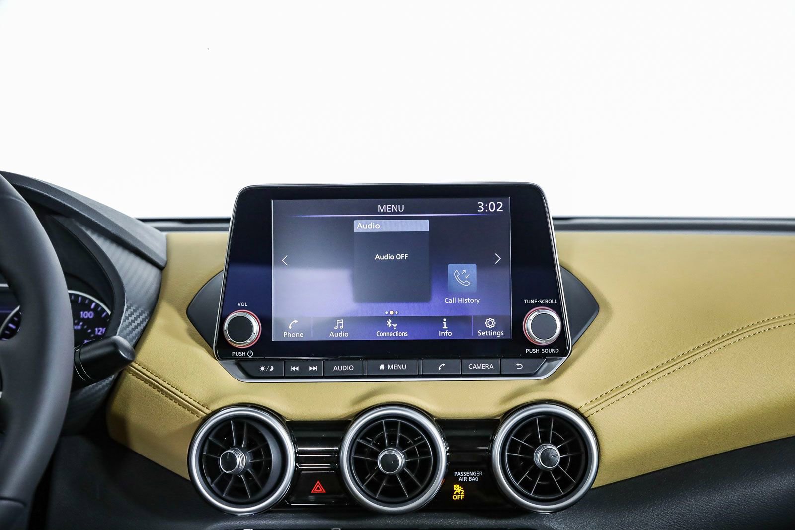 Used 2025 Nissan Sentra SV w/ SV Premium Package image 14