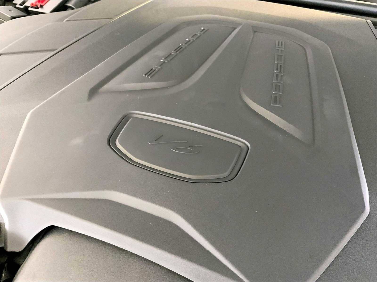 New 2026 Porsche Cayenne image 22