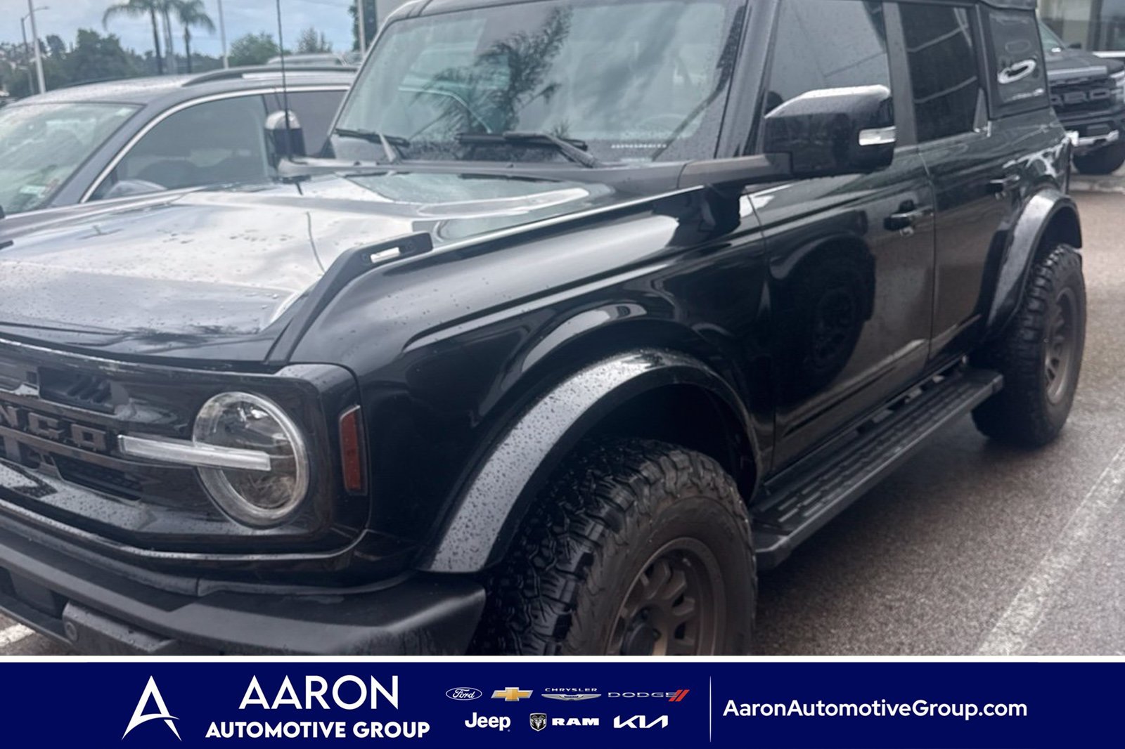 Used 2022 Ford Bronco Outer Banks AWD/4WD image 1