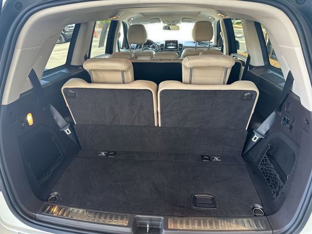 Used 2017 Mercedes-Benz GLS 450 4MATIC image 27