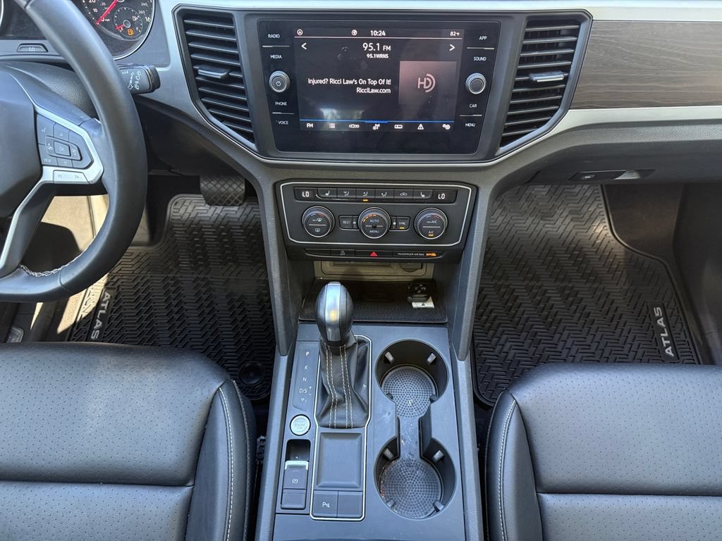 Used 2021 Volkswagen Atlas SE FWD image 11