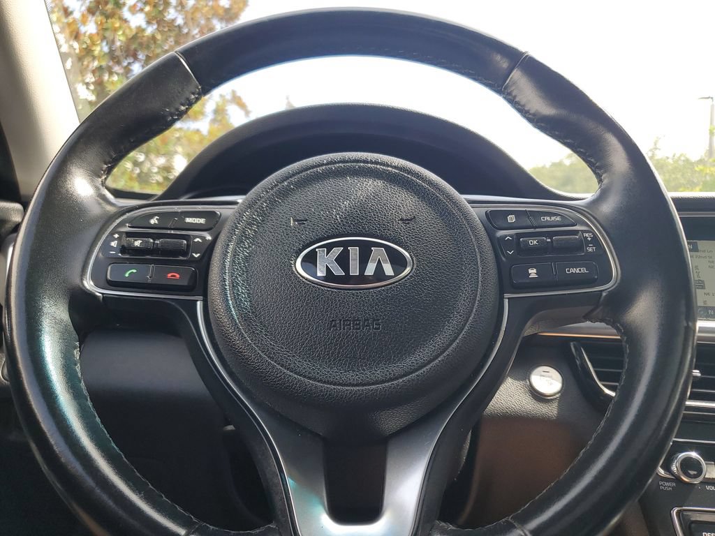Used 2018 Kia Optima EX w/ Technology Package FWD image 24