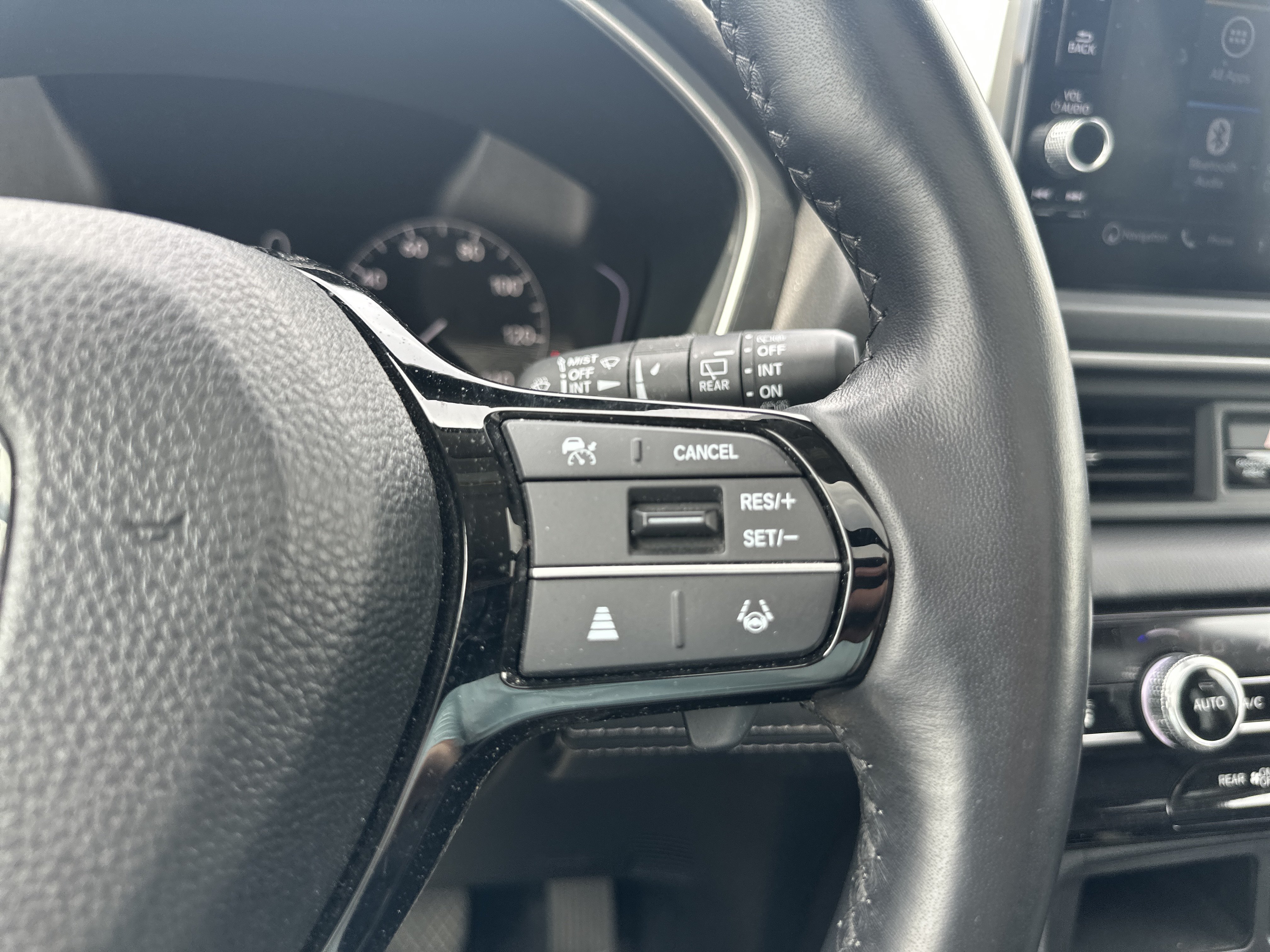 Used 2023 Honda Pilot Touring image 22
