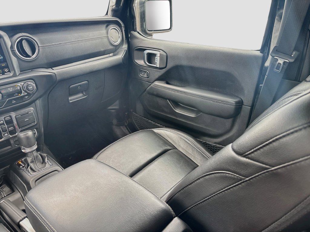 Certified 2022 Jeep Wrangler Unlimited Sahara AWD/4WD image 24