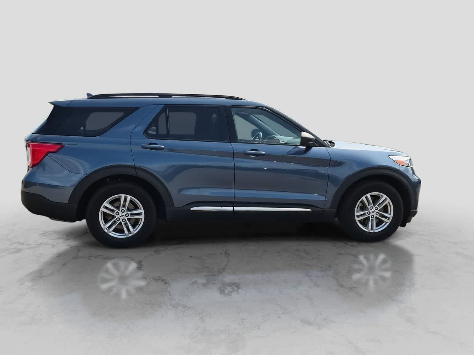Used 2020 Ford Explorer XLT RWD image 9