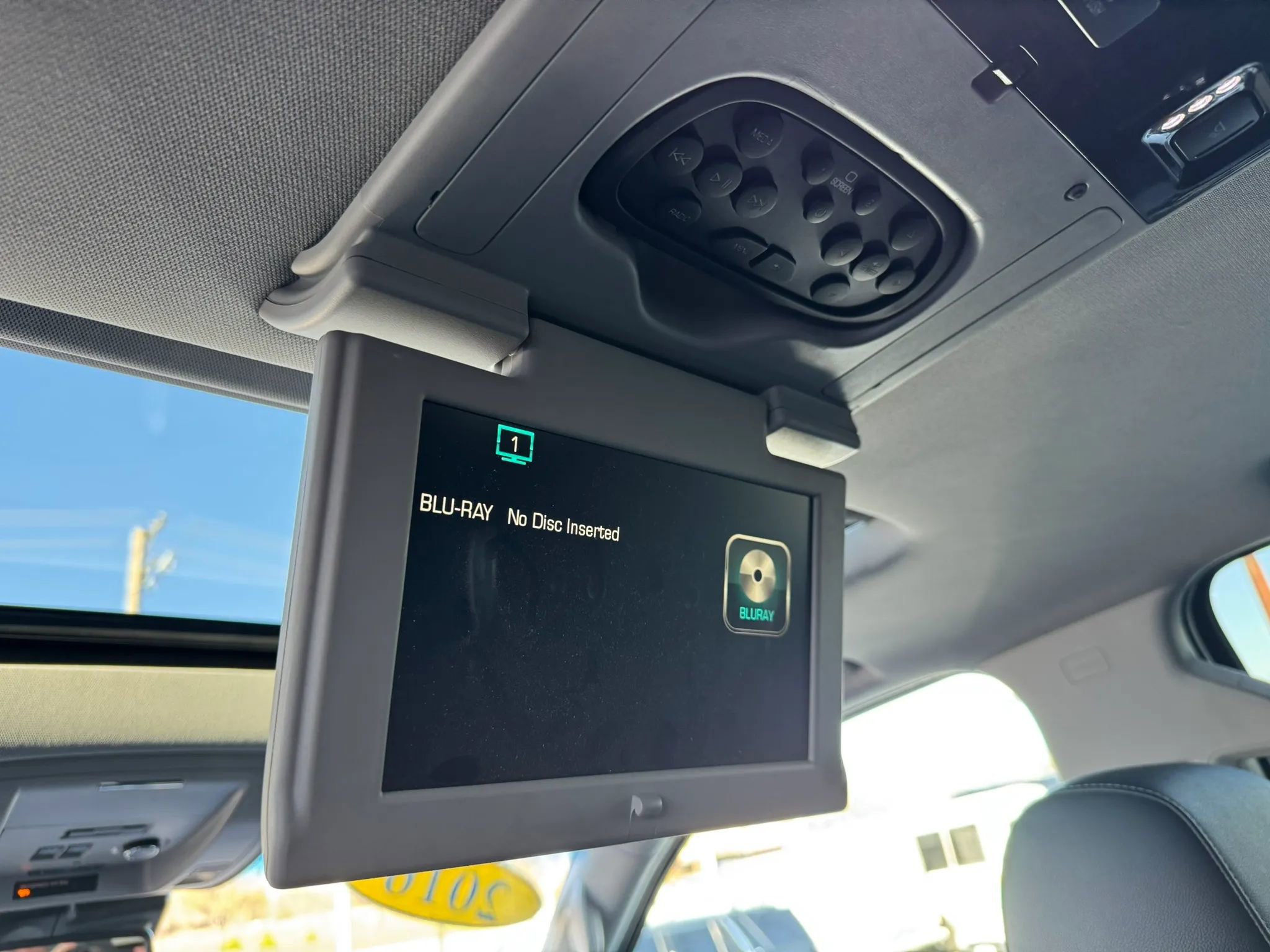 Used 2016 Chevrolet Tahoe LTZ image 30